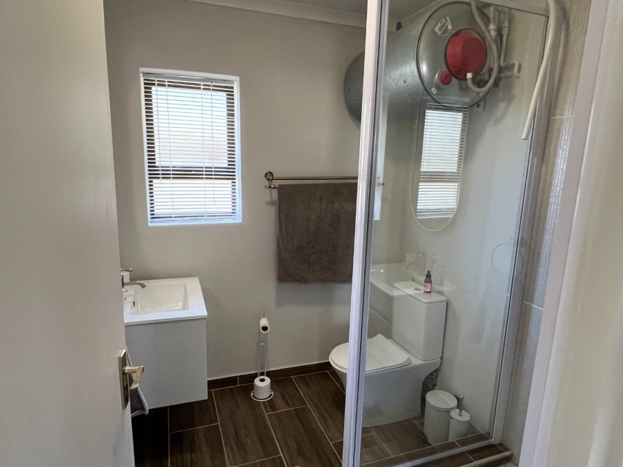 2 Bedroom Property for Sale in Ferreira Town Eastern Cape